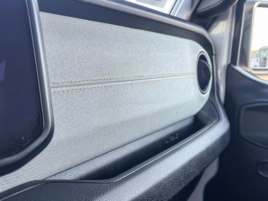 Used 2024 Jeep Wrangler Unlimited image 52