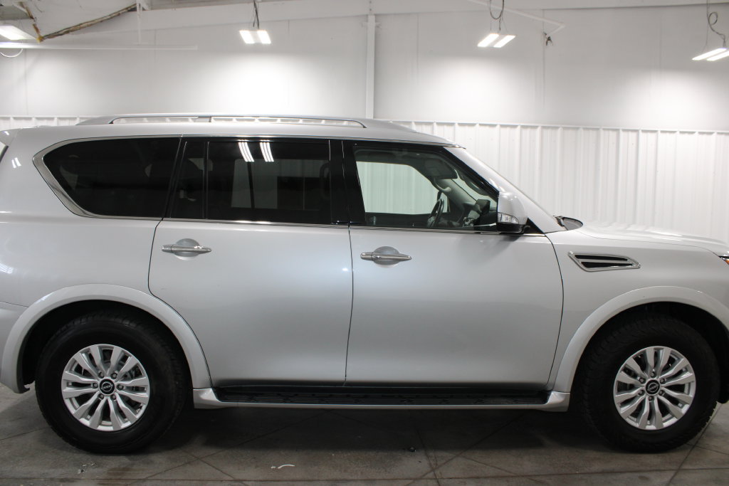 Used 2024 Nissan Armada SV RWD image 11