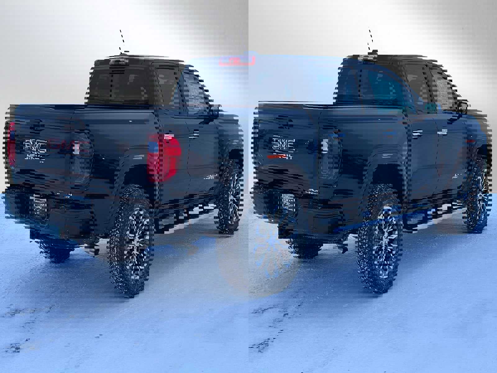 New 2026 GMC Canyon Denali image 3