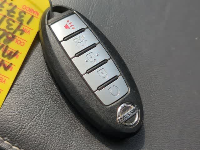 Used 2017 Nissan Maxima Platinum FWD image 37