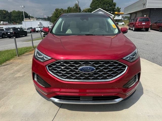 Used 2022 Ford Edge Titanium w/ Equipment Group 301A AWD/4WD image 3