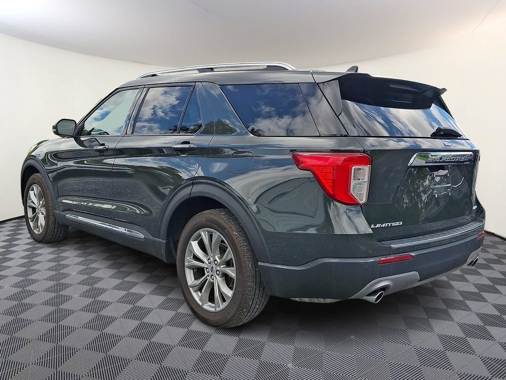 Used 2023 Ford Explorer Limited w/ Equipment Group 301A AWD/4WD image 7
