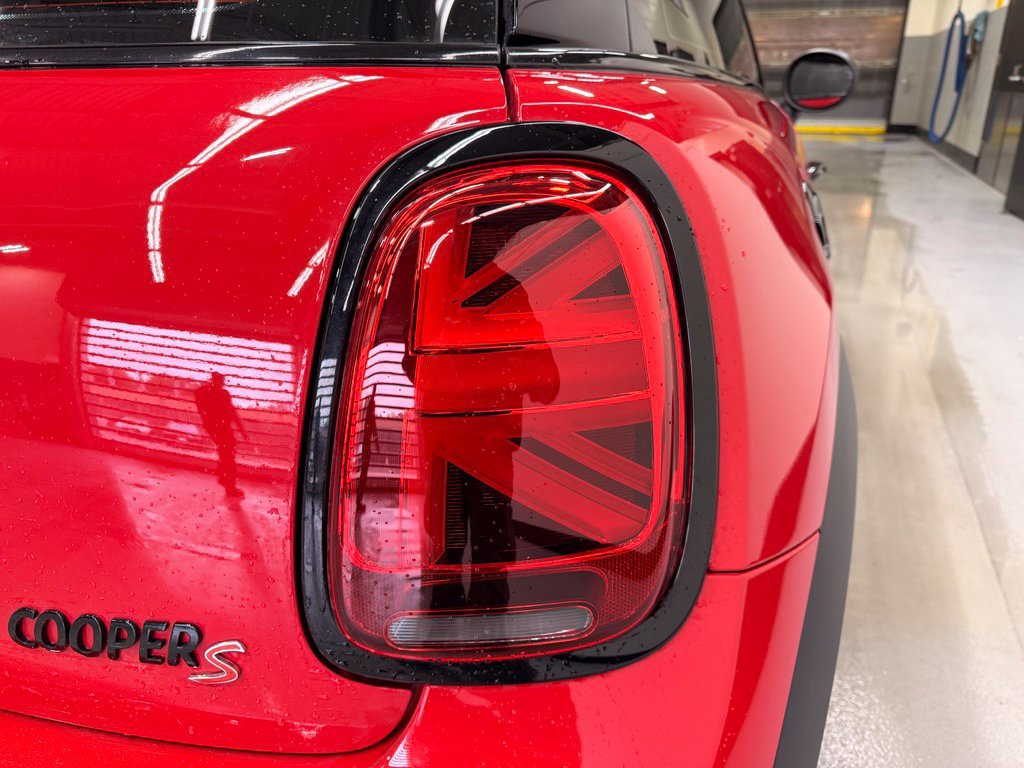 Certified 2024 MINI Cooper S FWD image 5