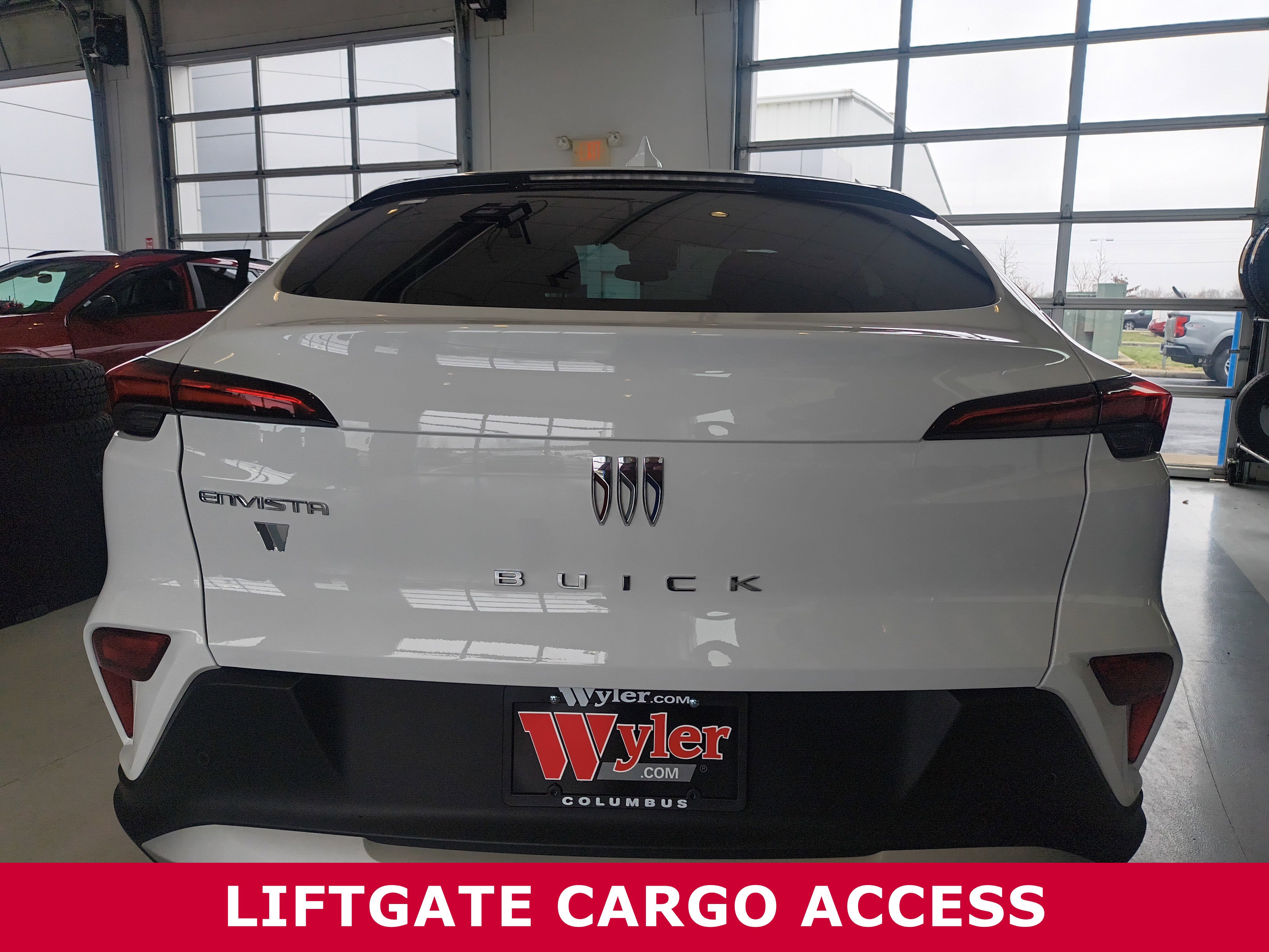 Used 2025 Buick Envista Preferred w/ Convenience I Package image 5