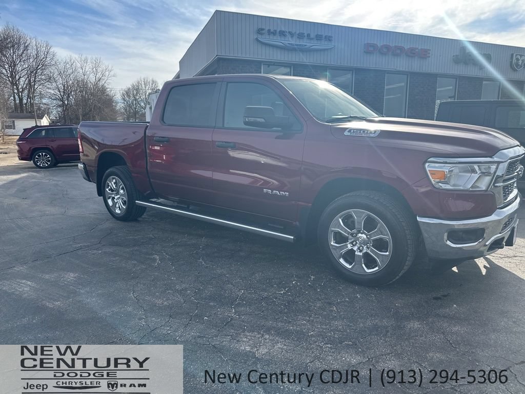 Used 2023 RAM 1500 Big Horn AWD/4WD image 4