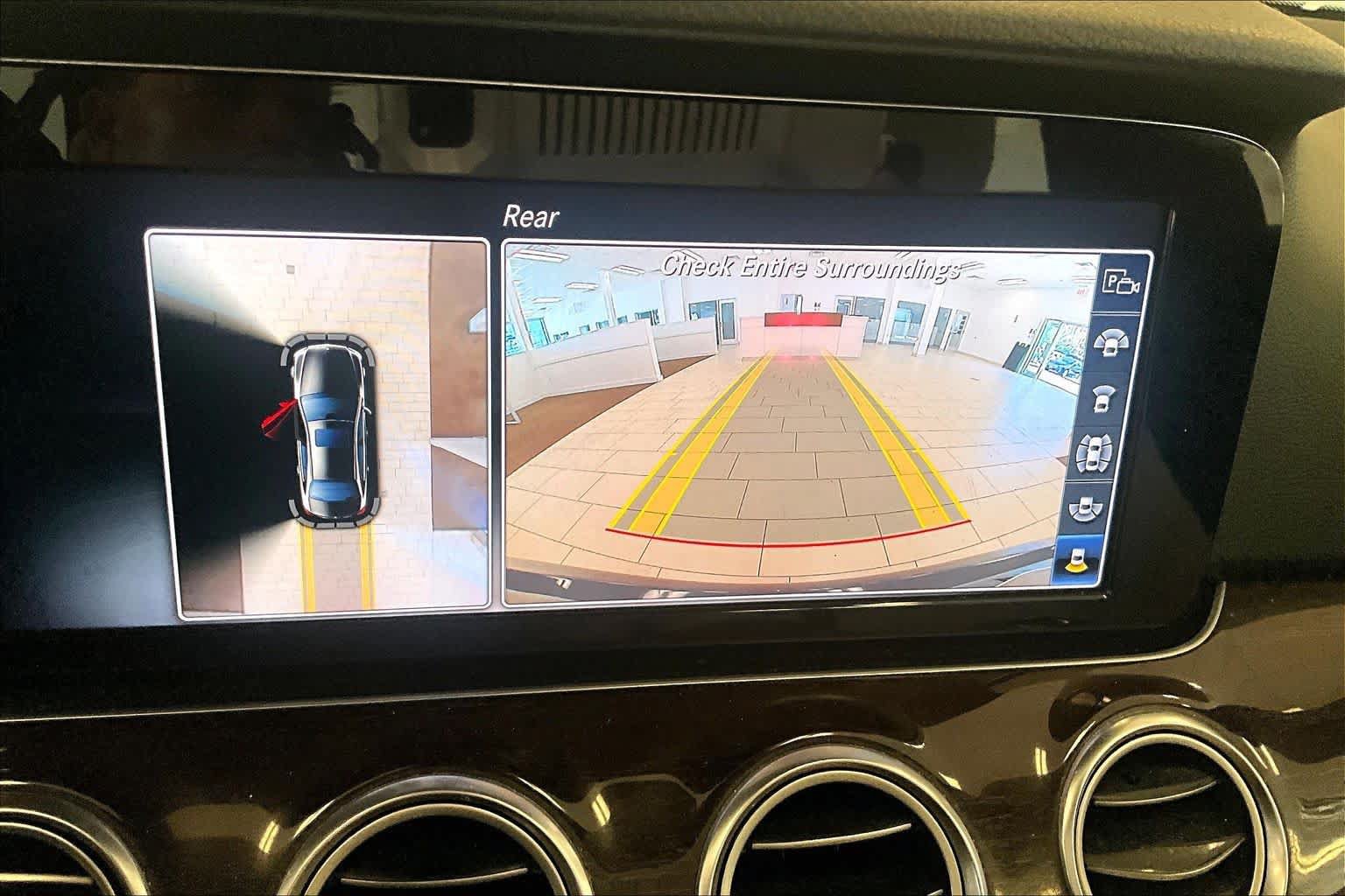 Used 2019 Mercedes-Benz E 300 image 24
