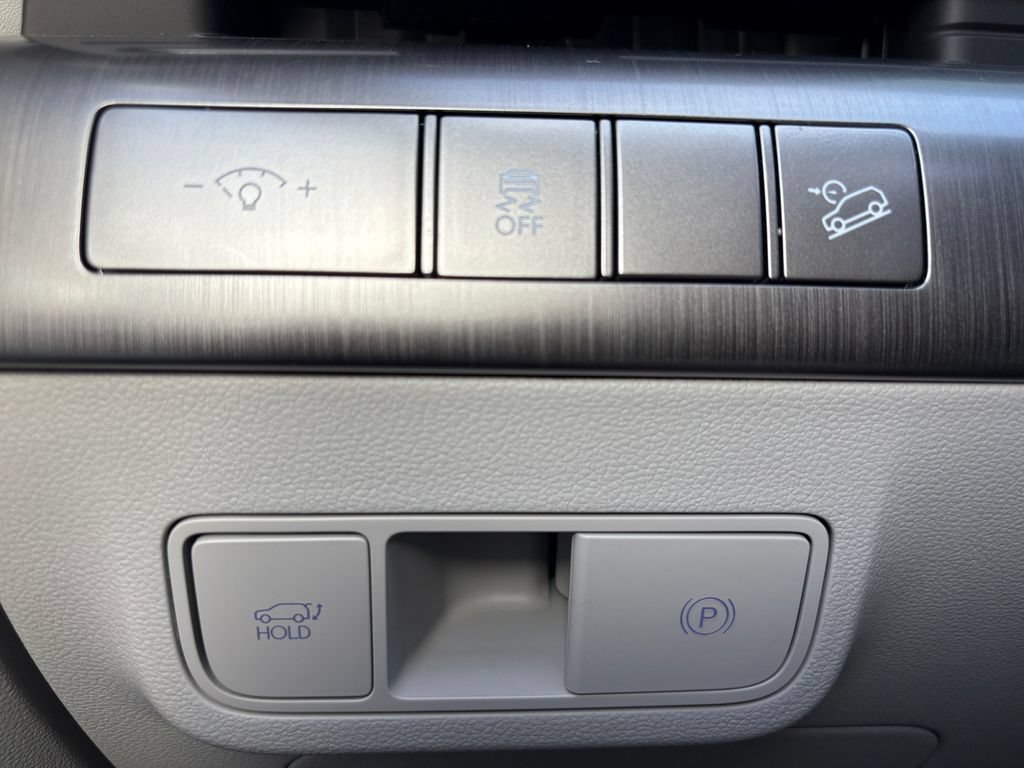 New 2026 Hyundai Kona Limited AWD/4WD image 3