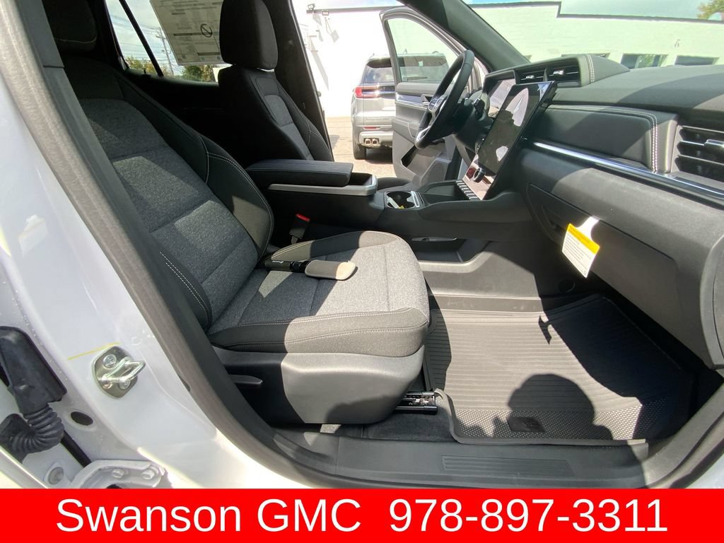 New 2027 GMC Terrain Elevation w/ LPO, Floor Liner Package AWD/4WD image 27