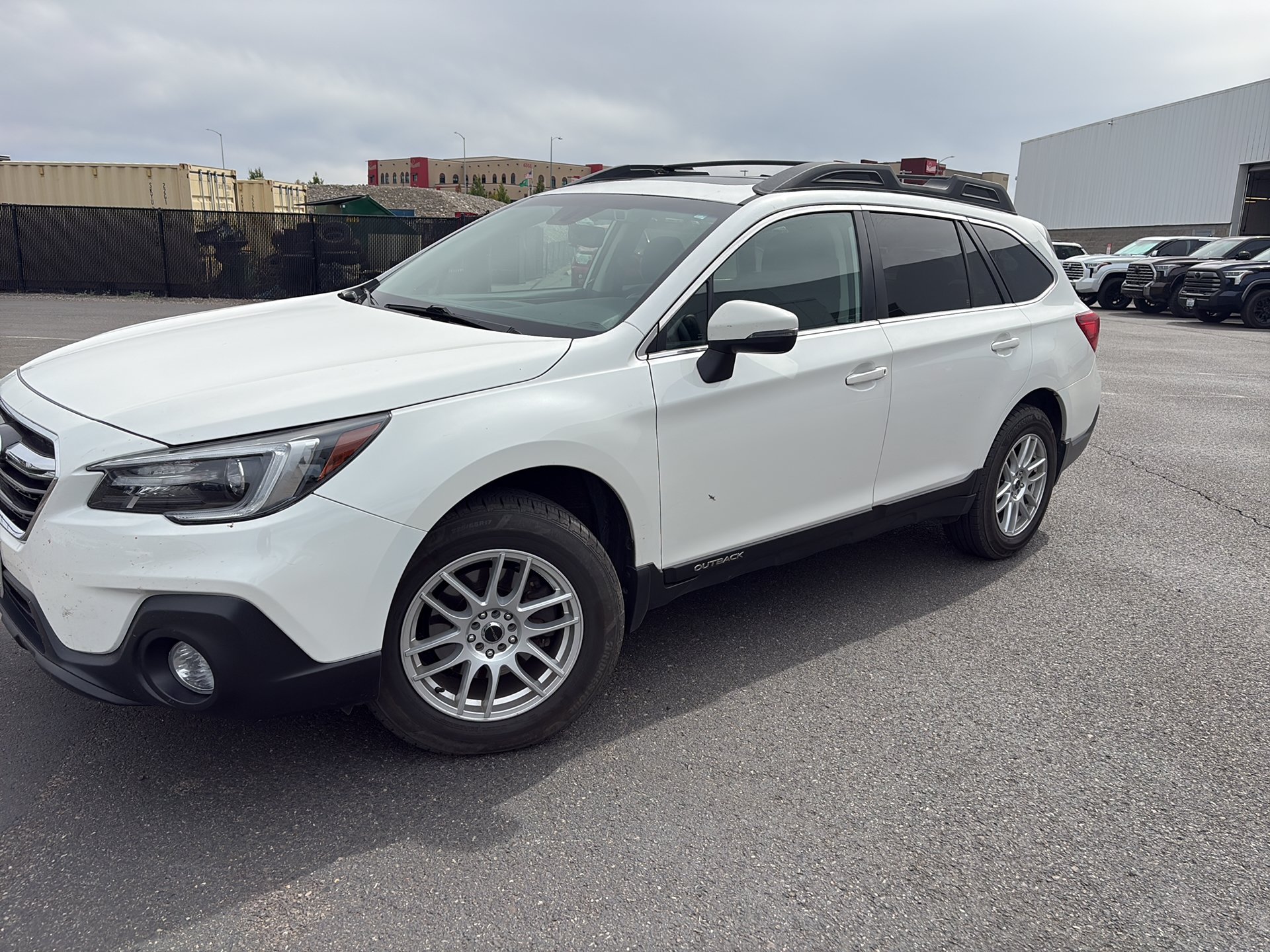 Used 2018 Subaru Outback 2.5i Limited AWD/4WD image 34