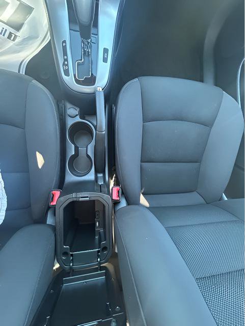 Used 2015 Chevrolet Cruze LT FWD image 12
