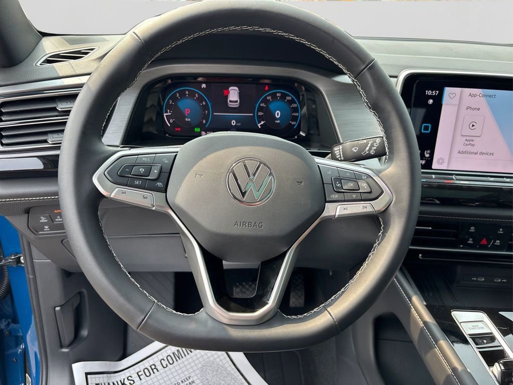 Used 2025 Volkswagen Atlas Cross Sport SE image 27