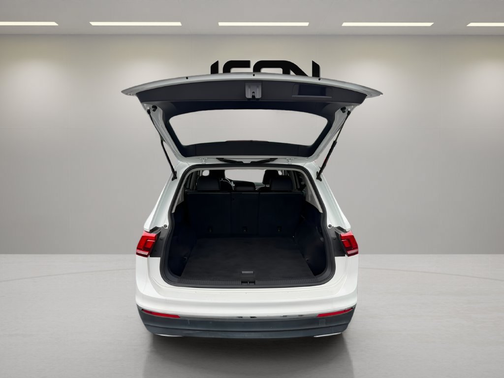 Used 2021 Volkswagen Tiguan SE R-Line AWD/4WD image 21