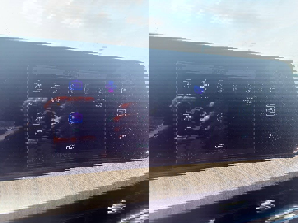 Used 2023 Kia Telluride SX image 20