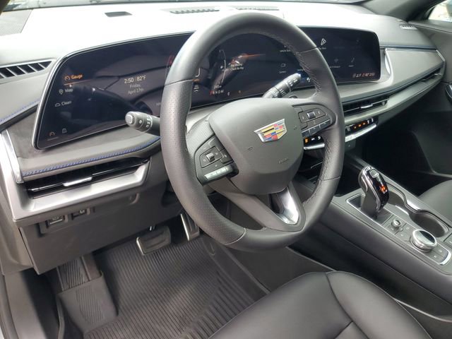 Certified 2025 Cadillac XT4 Sport w/ LPO, Floor Liner Package FWD image 18