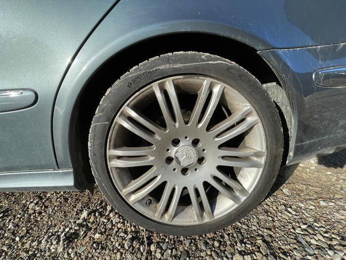 Used 2008 Mercedes-Benz E 350 Sedan image 14