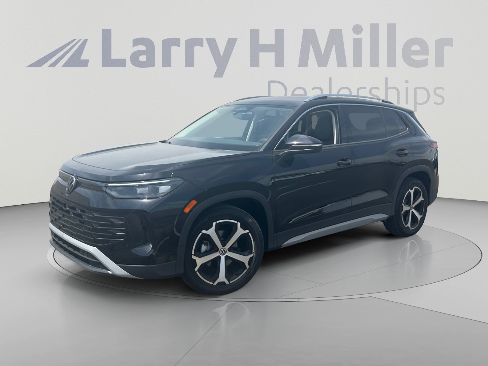 Used 2026 Volkswagen Tiguan SE