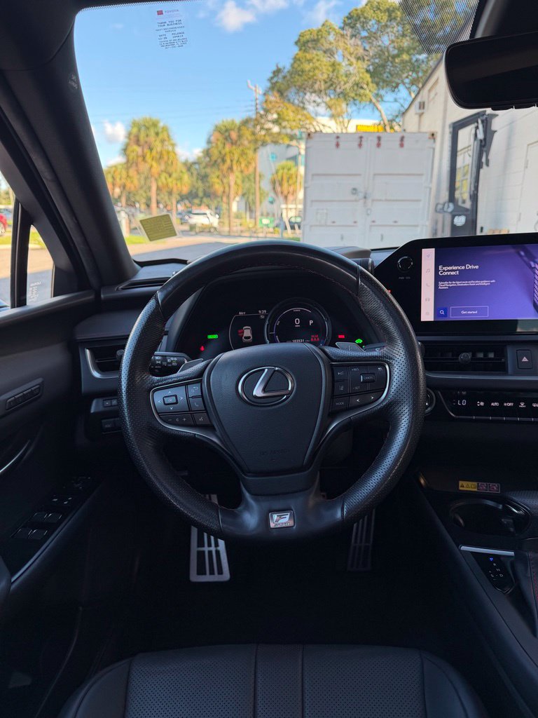 Used 2023 Lexus UX 250h F Sport FWD image 16