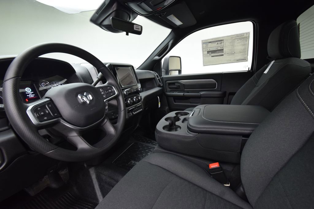 New 2026 RAM 5500 Tradesman image 39