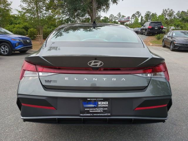 New 2026 Hyundai Elantra SE FWD image 6