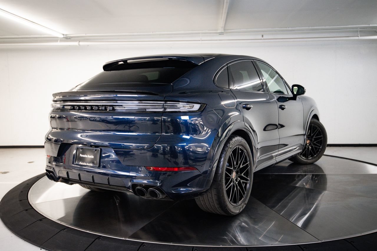 Certified 2025 Porsche Cayenne GTS AWD/4WD image 7