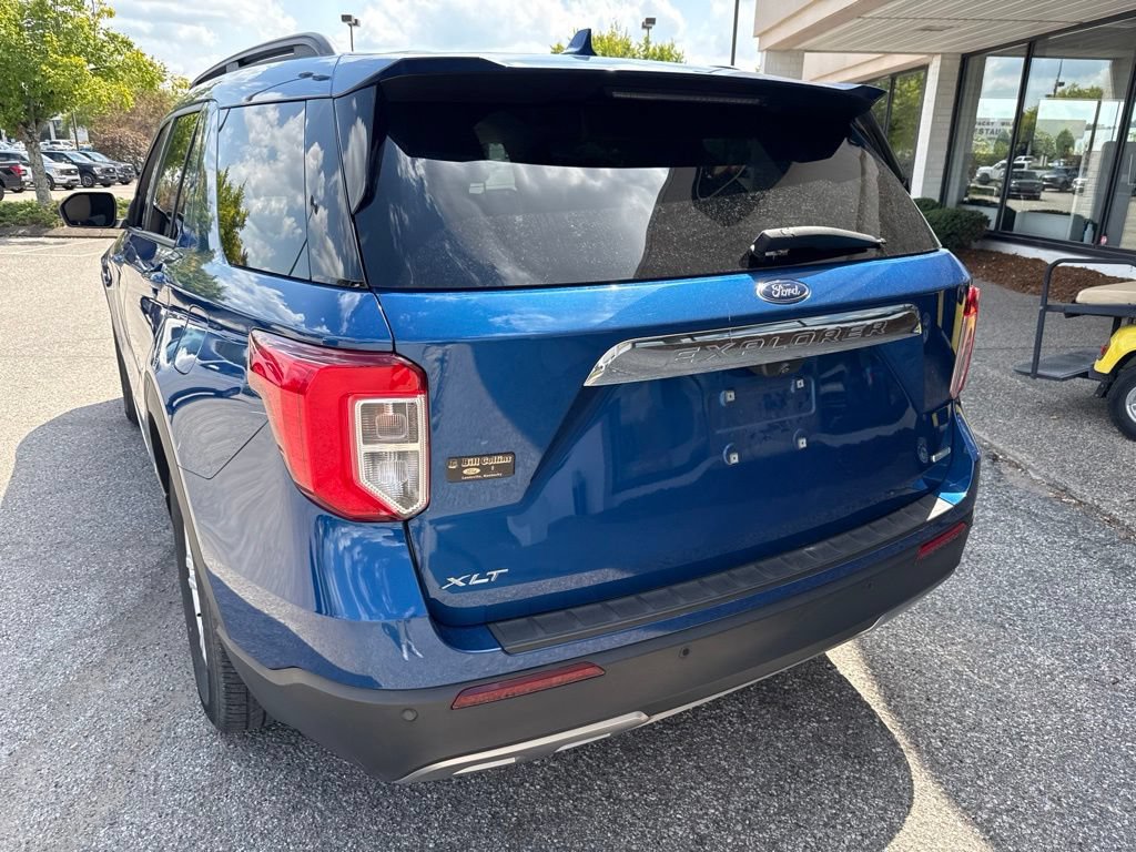 Used 2020 Ford Explorer XLT w/ Equipment Group 202A RWD image 9