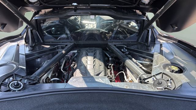 Used 2024 Chevrolet Corvette Stingray Preferred Cpe w/ Battery Protection Package RWD image 30