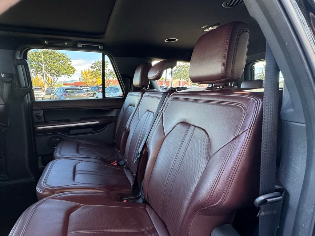 Used 2023 Ford Expedition Max Limited image 23