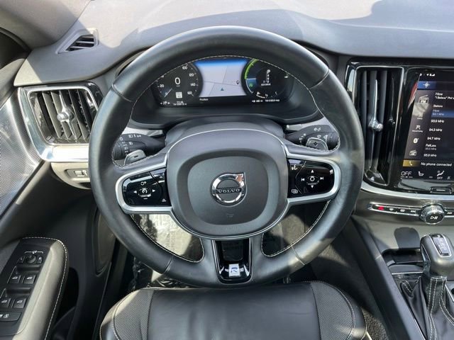 Used 2019 Volvo S60 T6 R-Design image 12