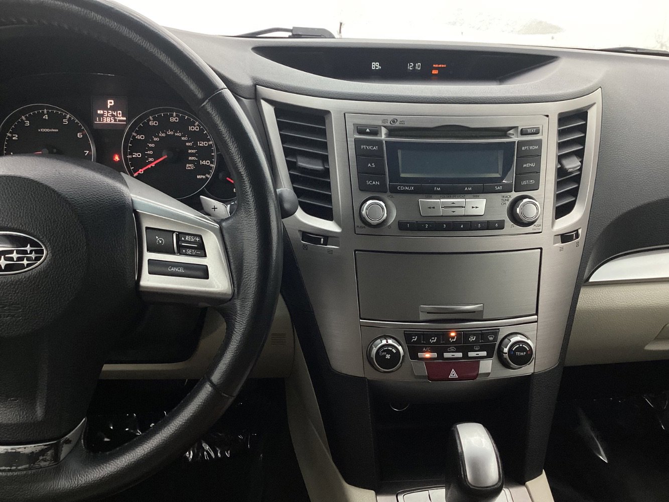 Used 2013 Subaru Outback 2.5i Premium w/ All-Weather Pkg image 32