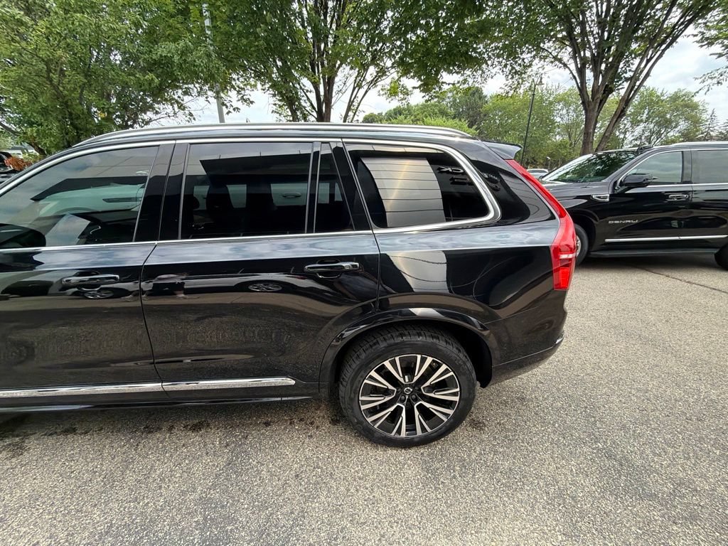 Used 2023 Volvo XC90 T8 Plus AWD/4WD image 3