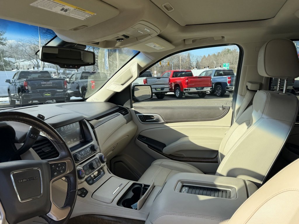 Used 2019 GMC Yukon Denali w/ Open Road Package image 18