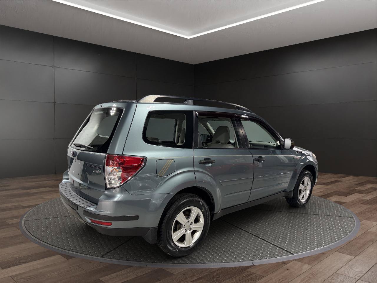 Used 2012 Subaru Forester 2.5X AWD/4WD image 8