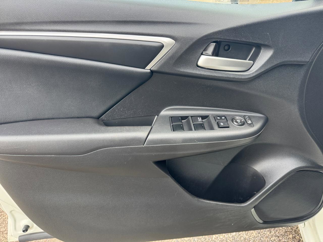 Used 2017 Honda Fit EX-L image 22