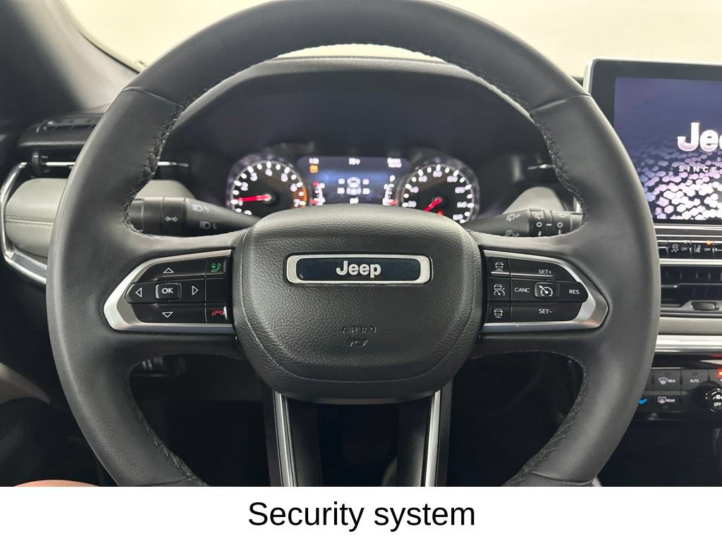 Used 2023 Jeep Compass Limited AWD/4WD image 38