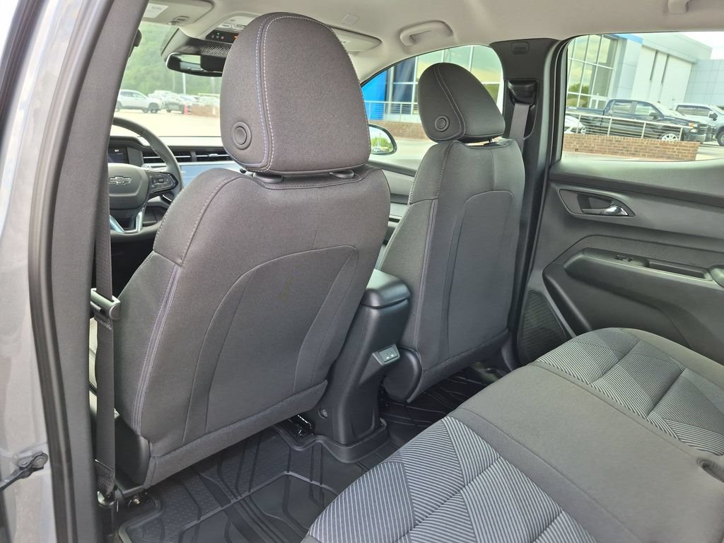 New 2027 Chevrolet Bolt LT w/ Comfort Package FWD image 30