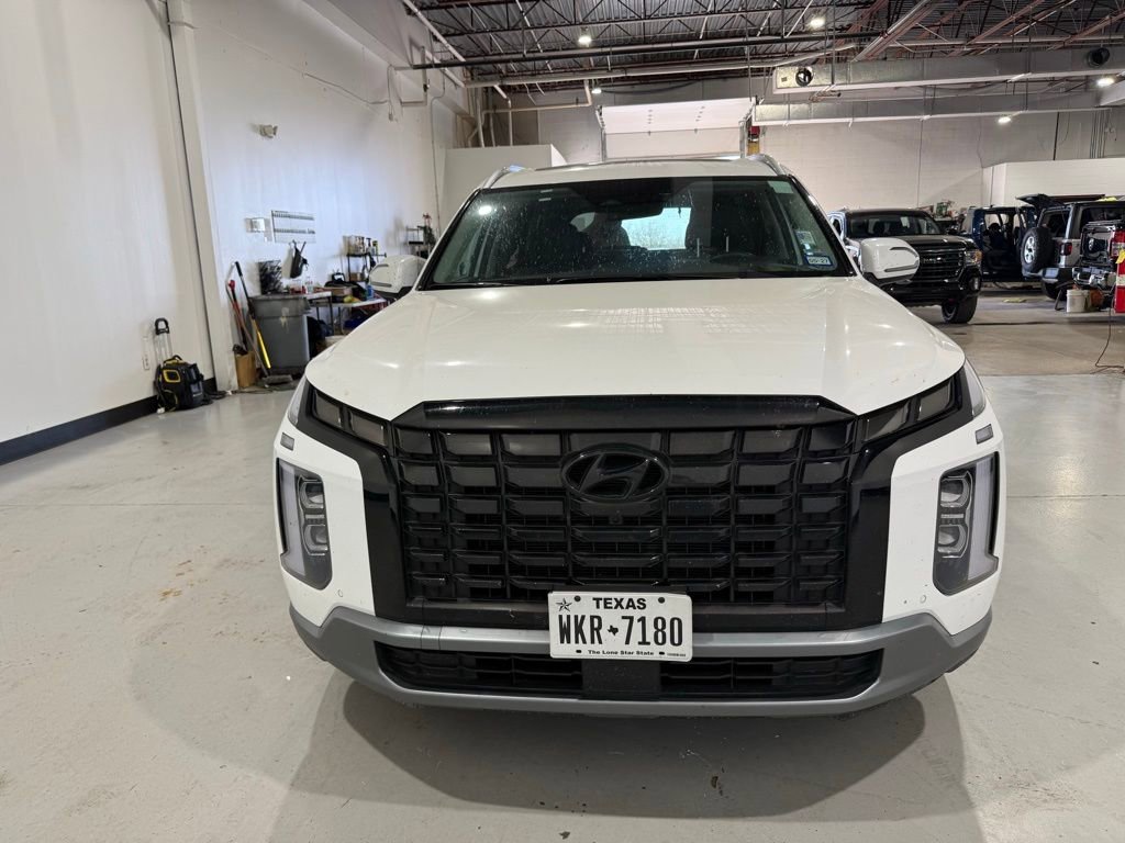 Used 2025 Hyundai Palisade Limited image 3
