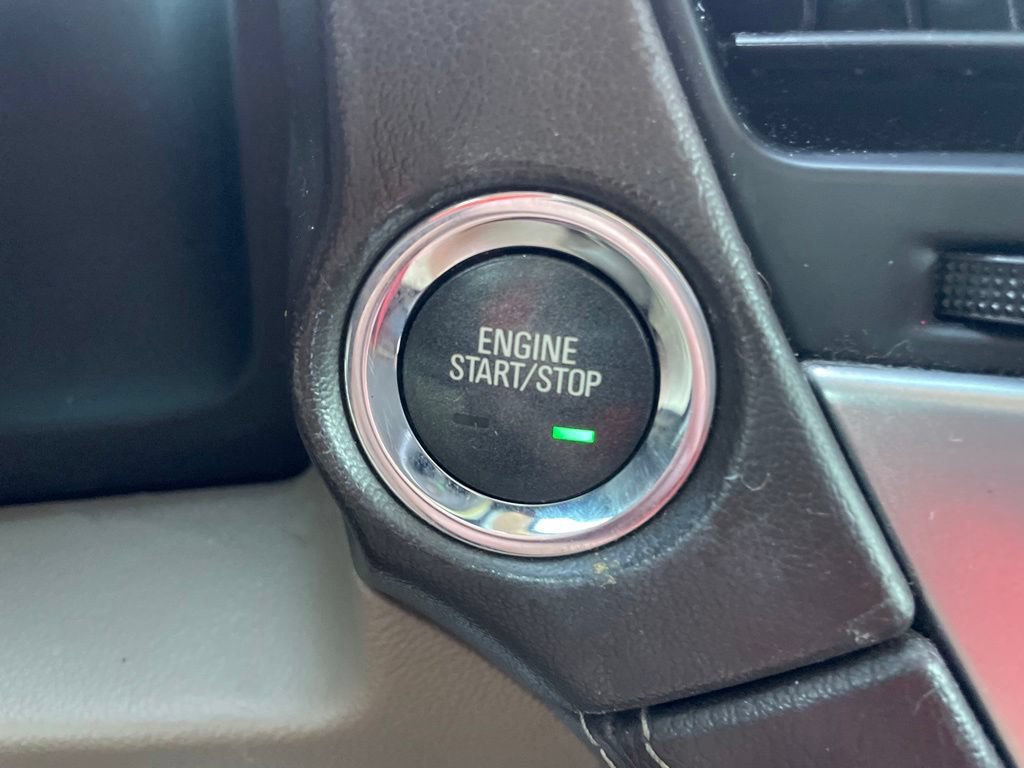 Used 2015 Chevrolet Suburban LTZ AWD/4WD image 24