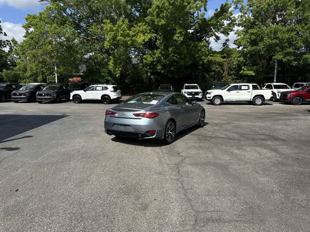 Used 2017 INFINITI Q60 2.0t w/ Premium Plus Package 2.0T RWD image 5