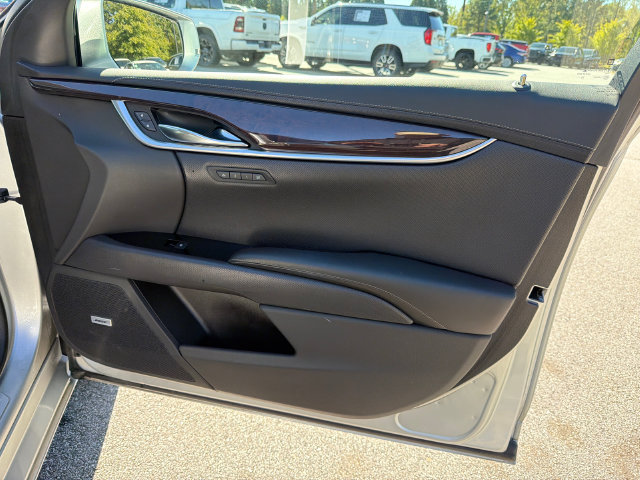Used 2016 Cadillac XTS Luxury FWD image 14