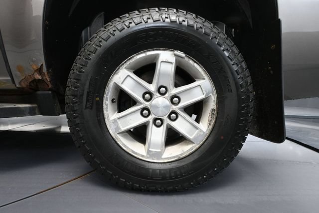 Used 2012 GMC Yukon XL SLT w/ SLT-2 Equipment Package AWD/4WD image 12