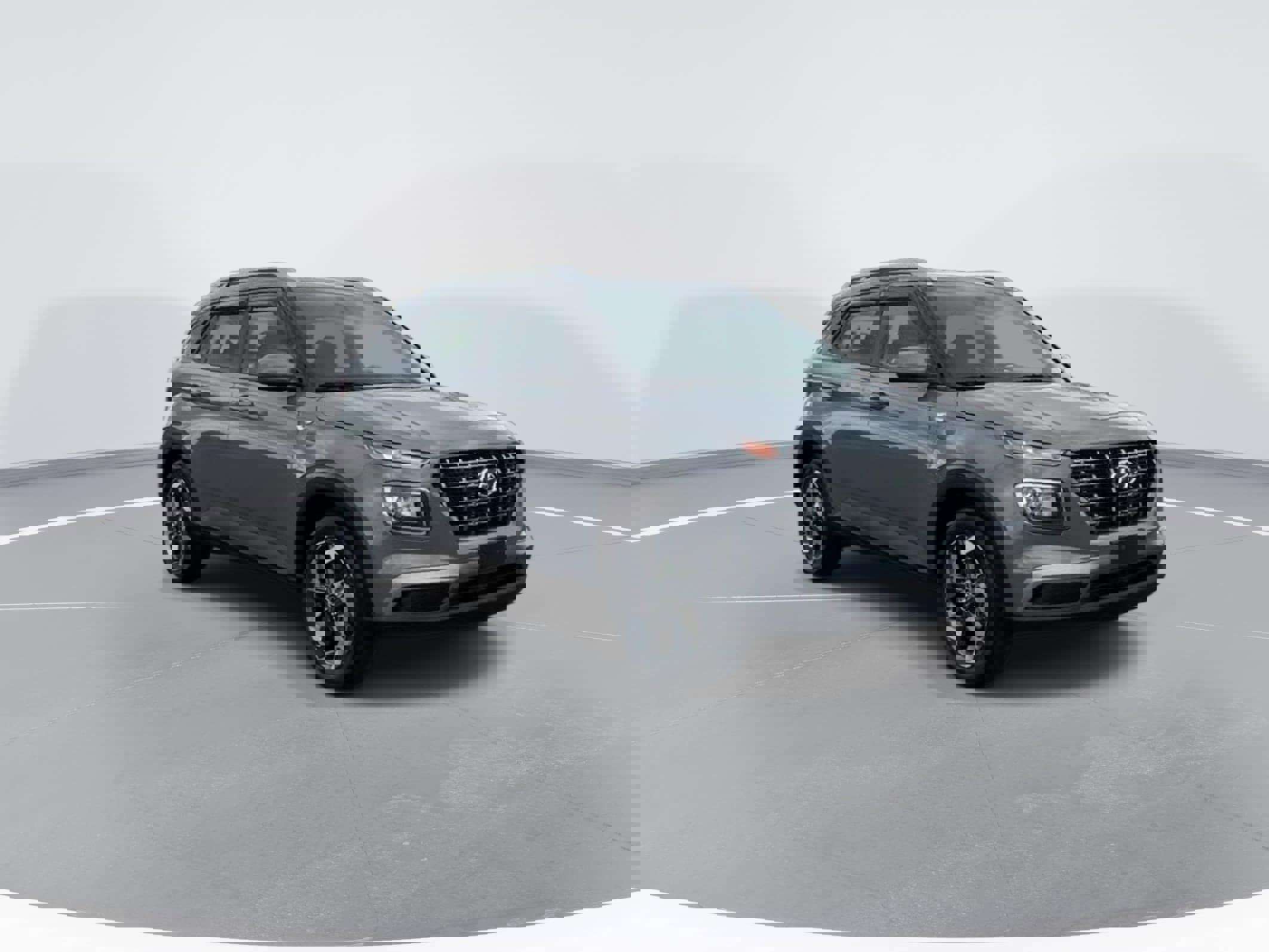 Used 2021 Hyundai Venue SEL image 9