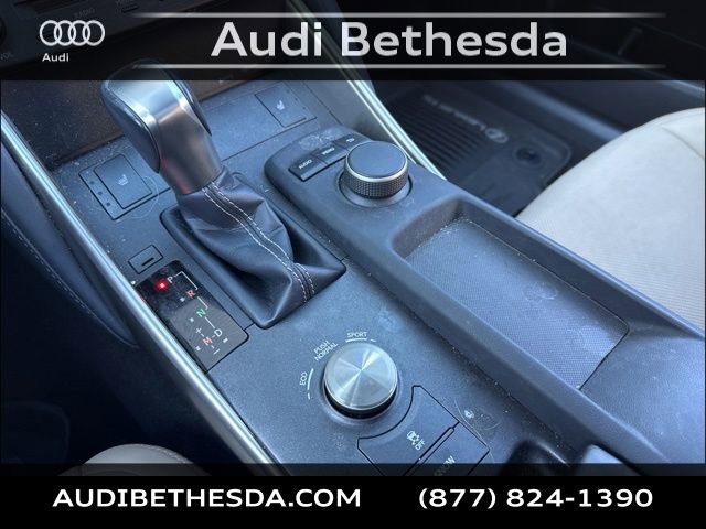 Used 2020 Lexus IS 300 AWD image 20