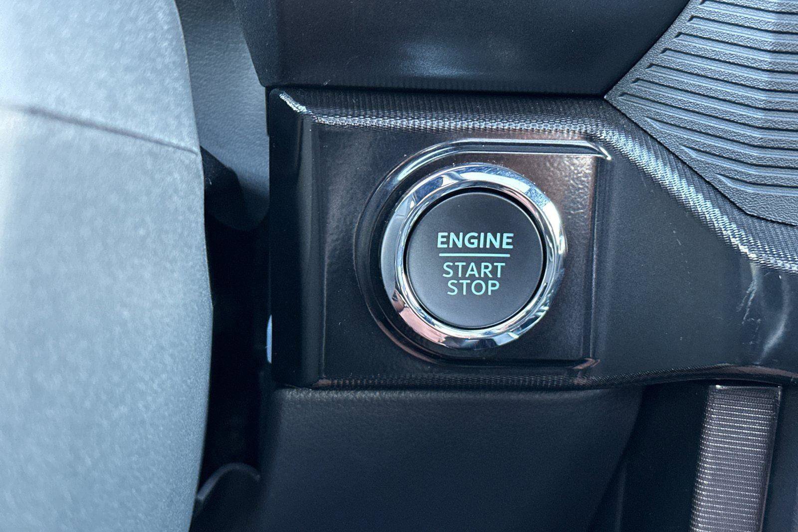 Used 2025 Ford F150 Raptor w/ Equipment Group 803A Raptor R image 21