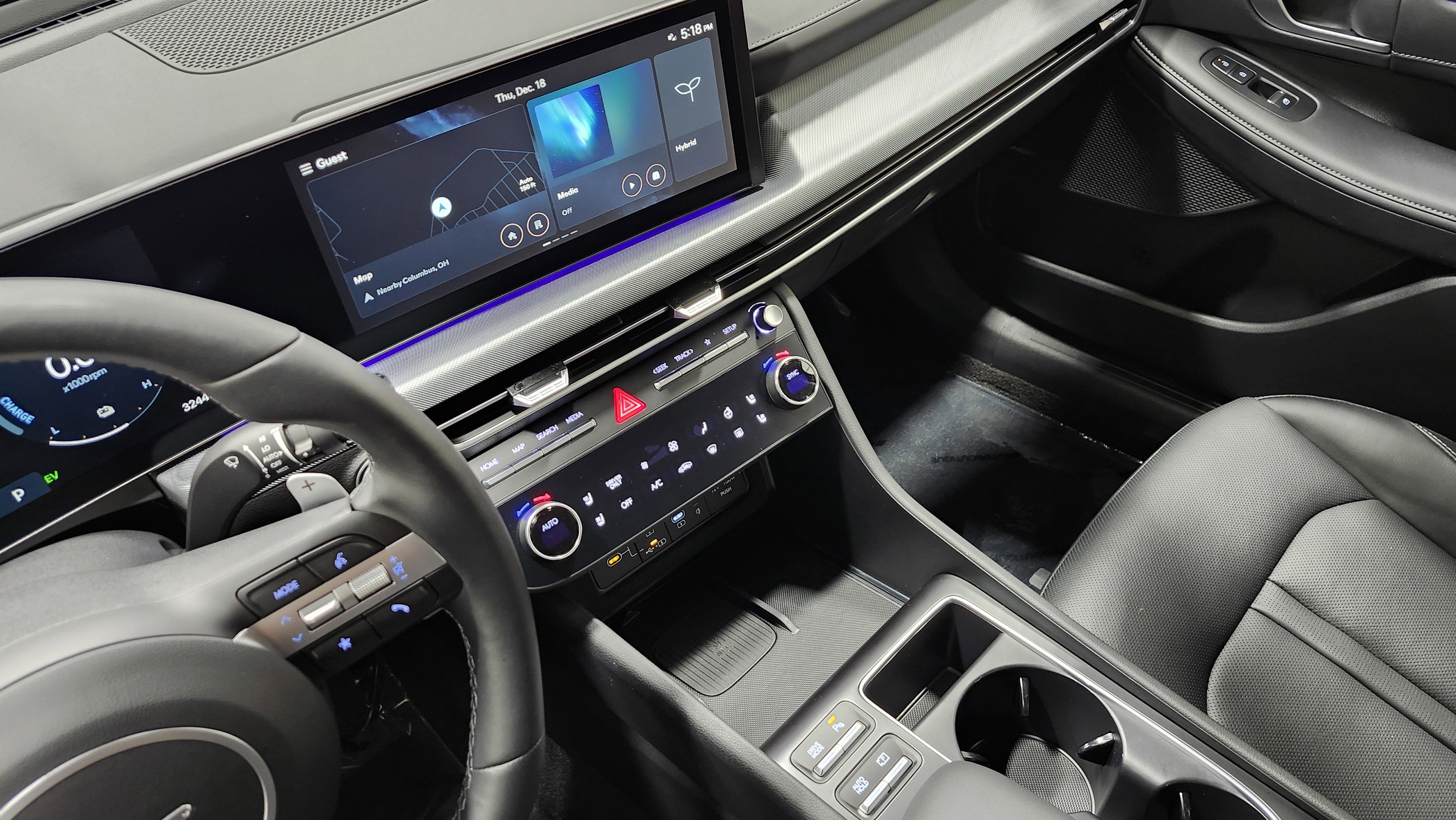 Used 2025 Hyundai Sonata Limited image 31