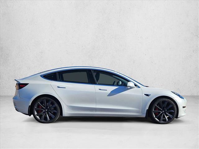 Used 2020 Tesla Model 3 Performance image 3