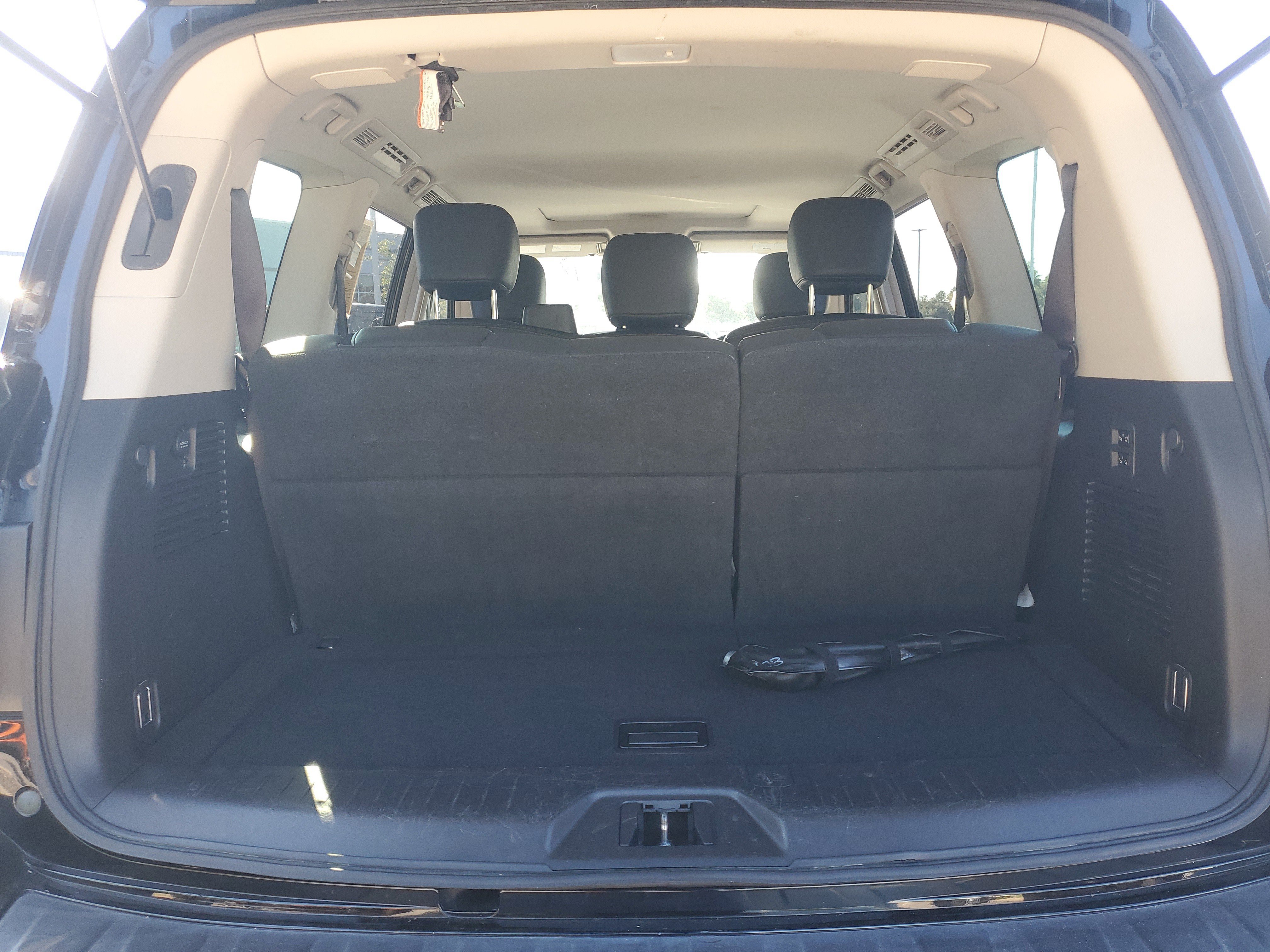 Used 2018 Nissan Armada SL w/ Premium Package RWD image 8