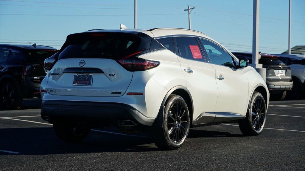 Used 2024 Nissan Murano SV w/ SV Midnight Edition Package image 5
