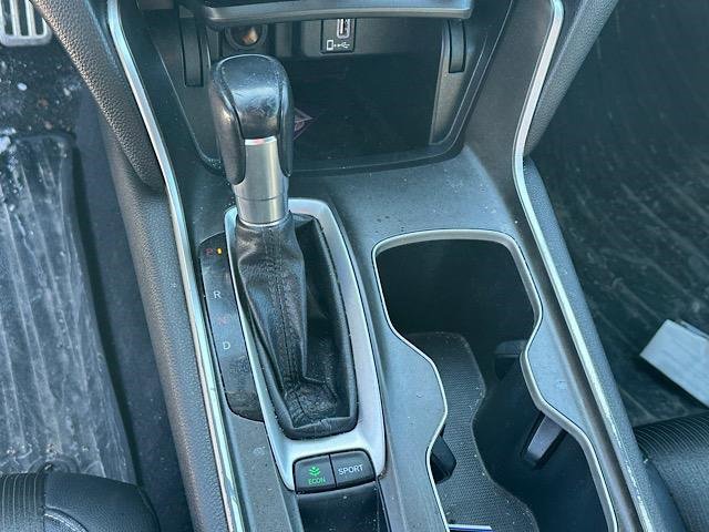 Used 2018 Honda Accord Sport image 25