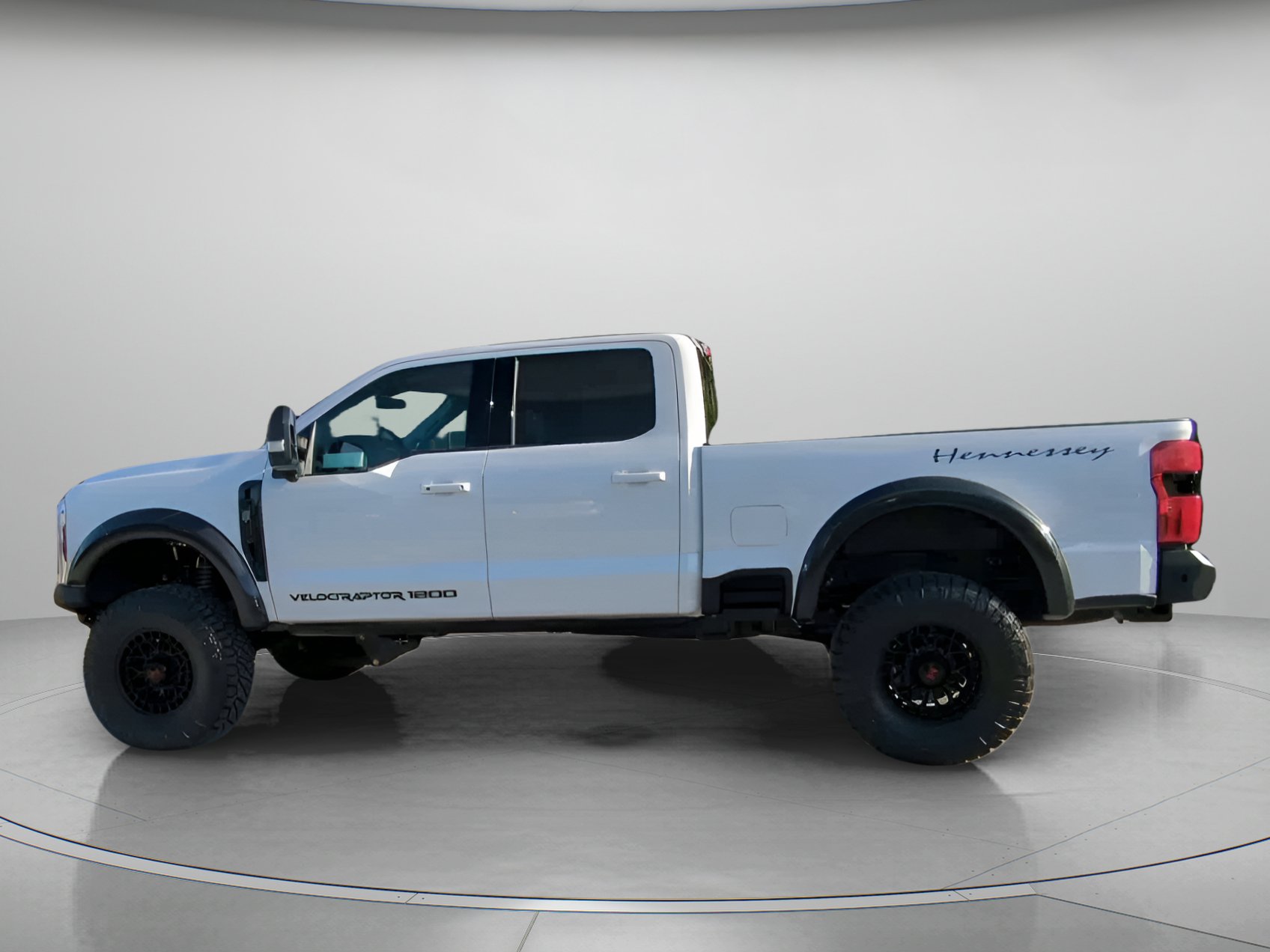 New 2026 Ford F250 Lariat w/ Black Appearance Package AWD/4WD image 17