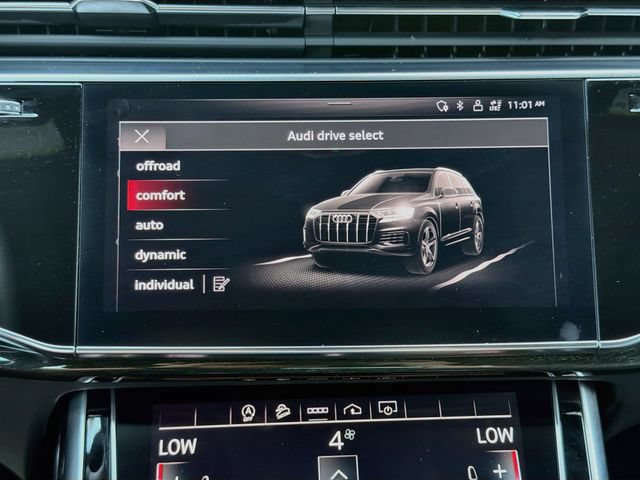 Used 2022 Audi Q7 2.0T Premium w/ Convenience Package AWD/4WD image 31